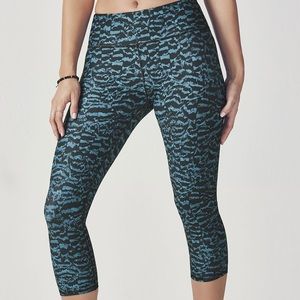 Fabletics power hold Capri